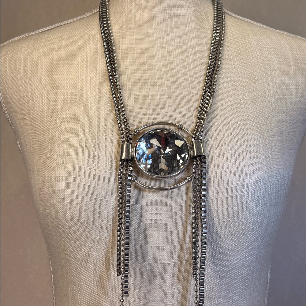 Large solitaire Faceted Crystal glass Pendant triple tassel statement necklace. - Picture 8 of 8